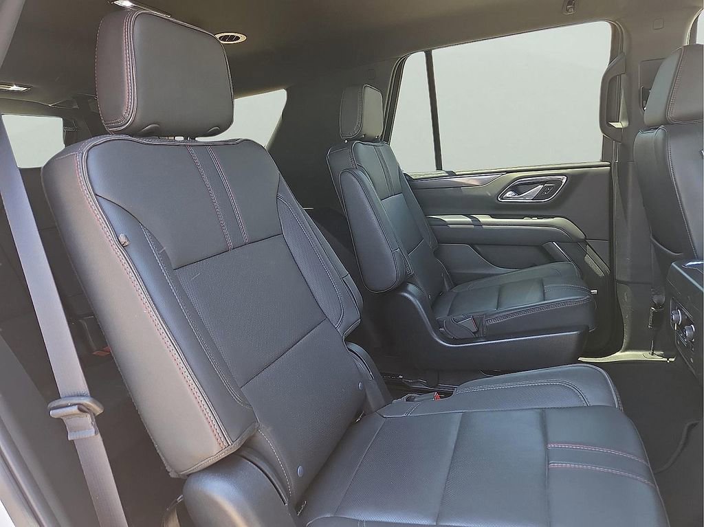 Used 2023 Chevrolet Tahoe RST w/ Luxury Package AWD/4WD image 10
