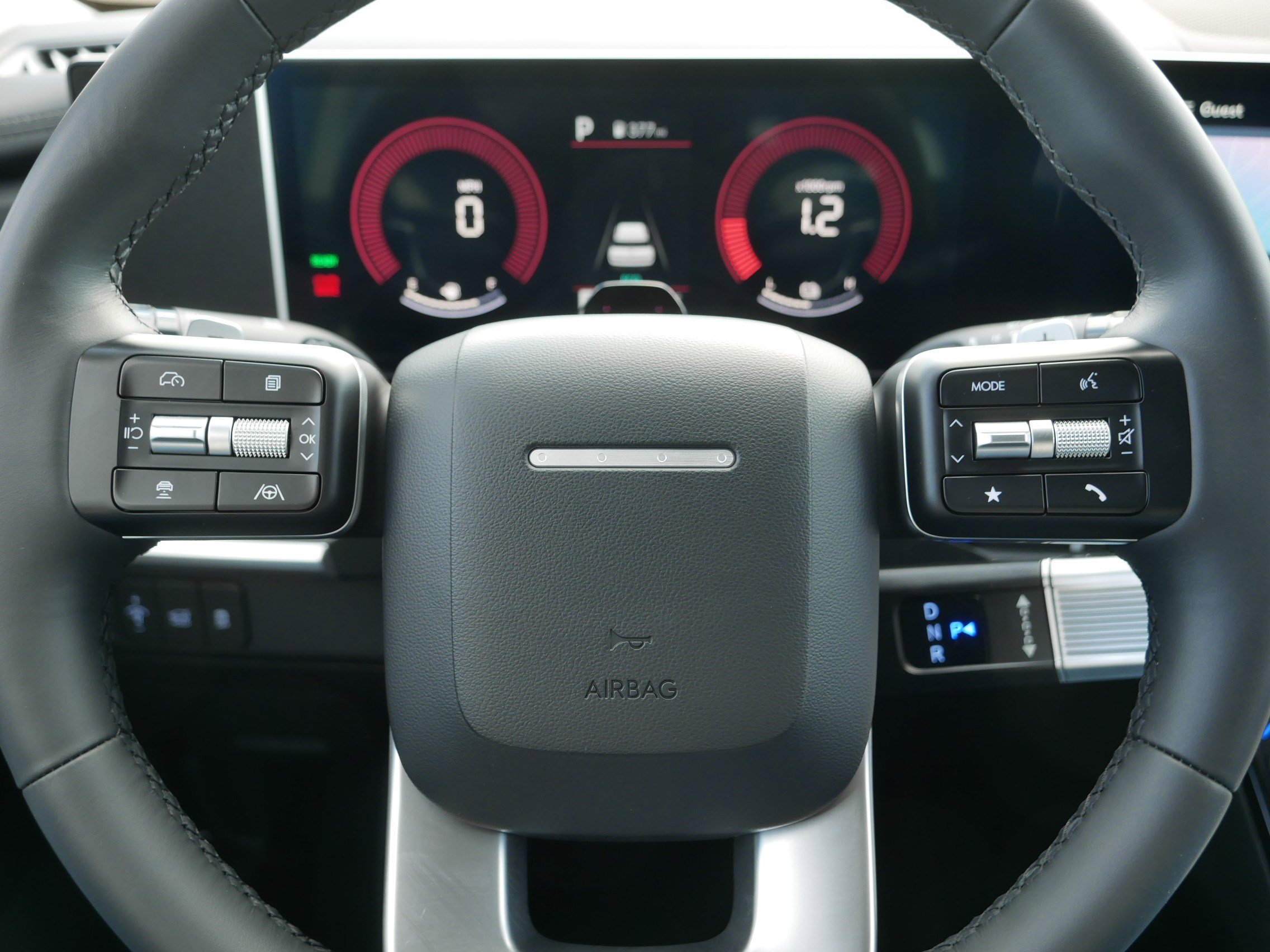 Used 2026 Hyundai Santa Fe SEL AWD/4WD image 25