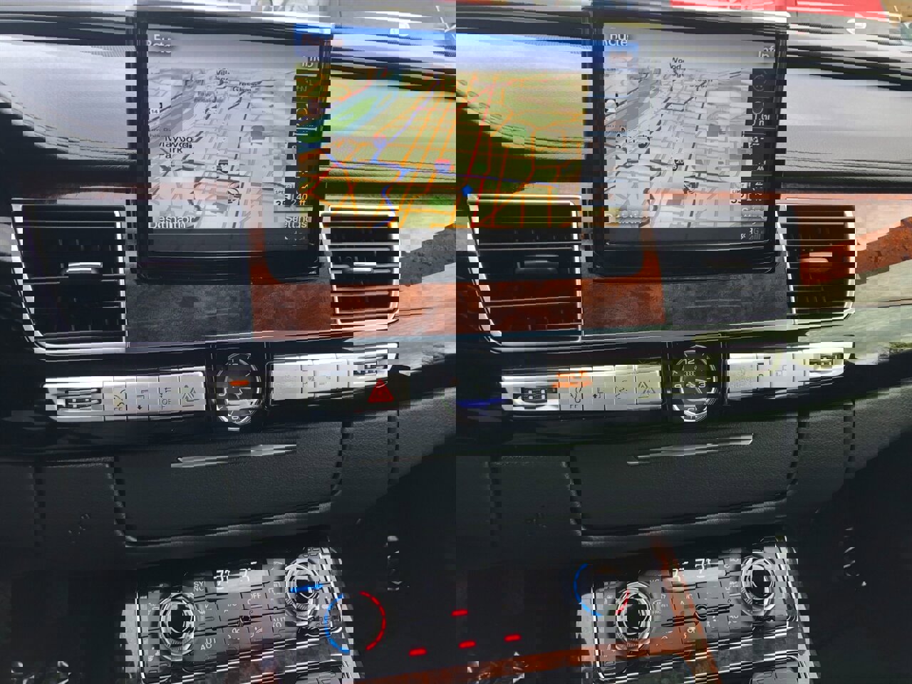 Used 2014 Audi A8 L 3.0T w/ Premium Package image 14