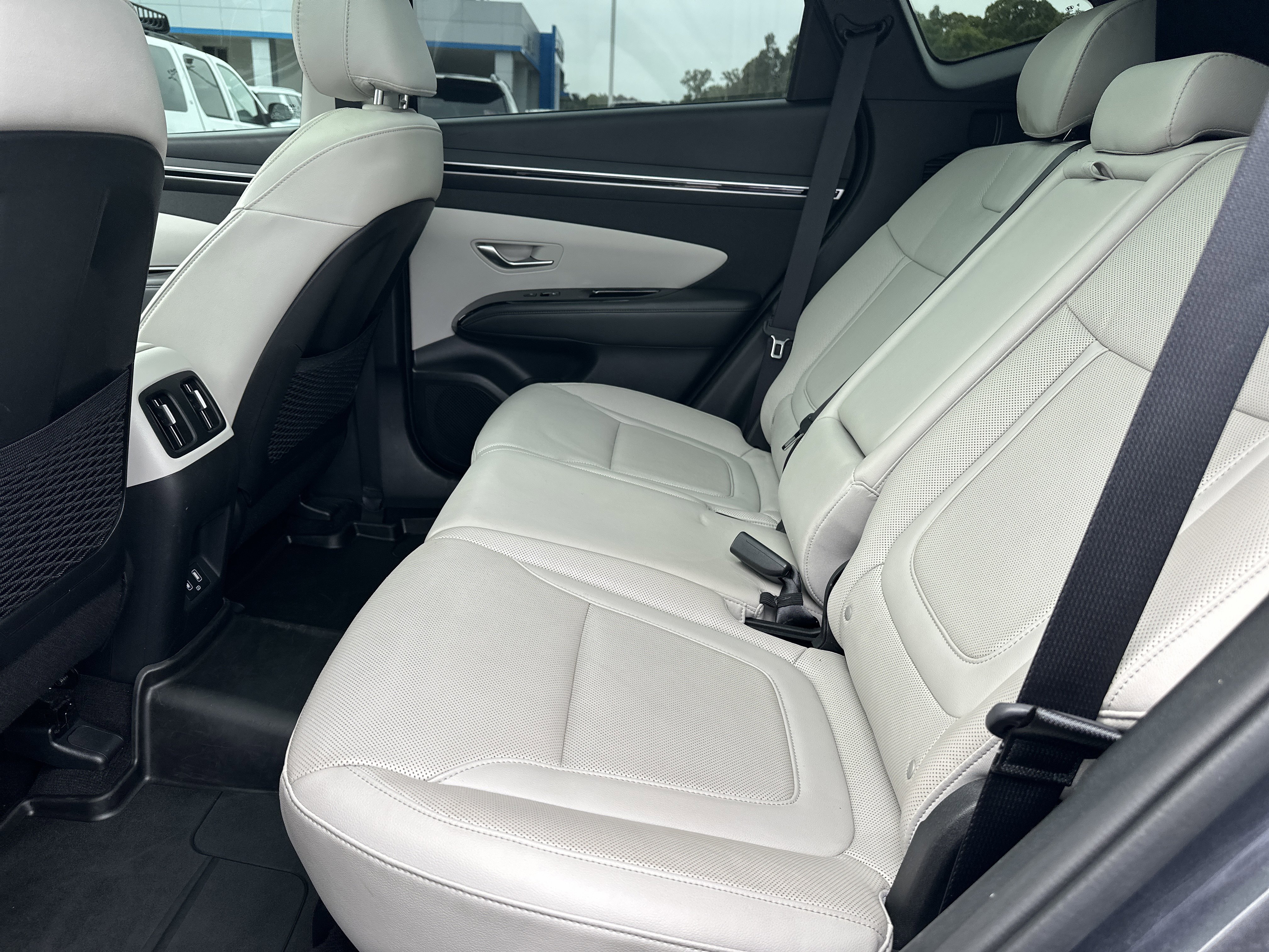 Used 2022 Hyundai Tucson Limited AWD/4WD image 21