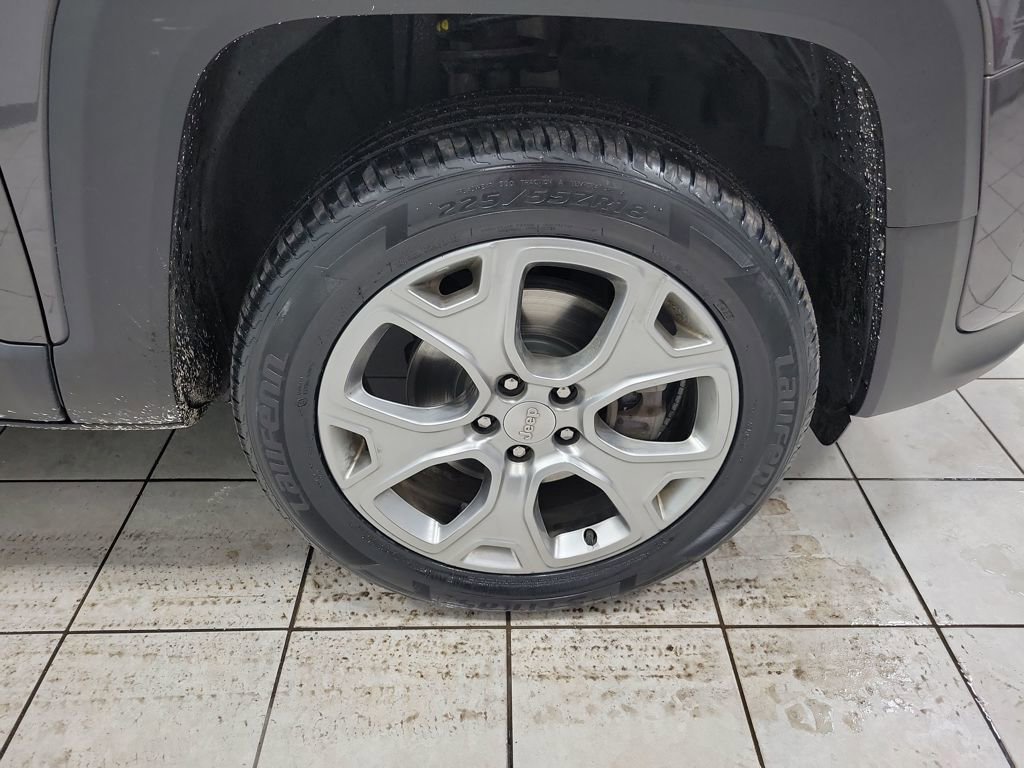 Used 2020 Jeep Renegade Limited image 51