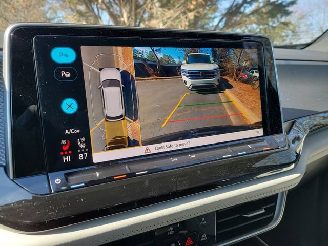 New 2026 Volkswagen Atlas Cross Sport SEL Premium R-Line AWD/4WD image 28