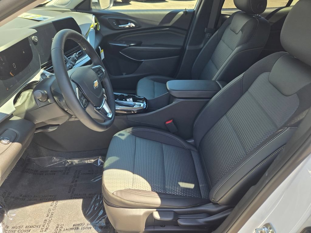 New 2026 Chevrolet Trax LT w/ Driver Confidence Package FWD image 11