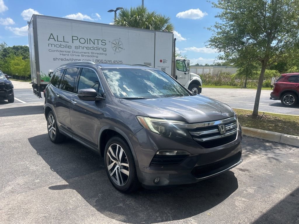 Used 2018 Honda Pilot Elite image 2