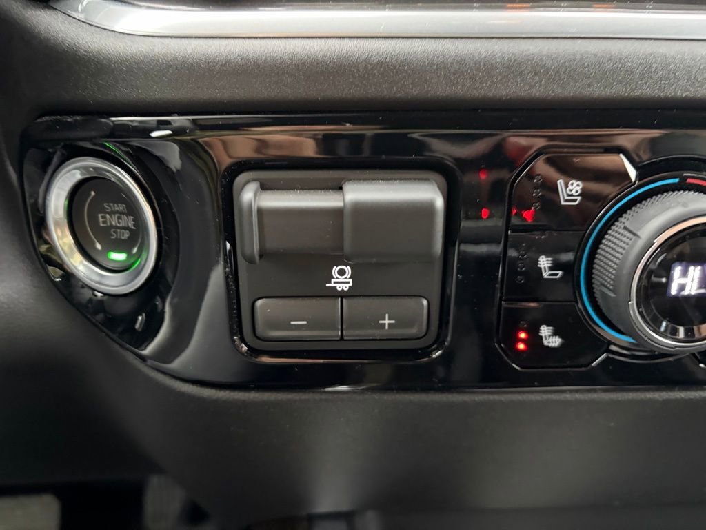 Used 2026 Chevrolet Silverado 1500 High Country w/ Technology Package image 20