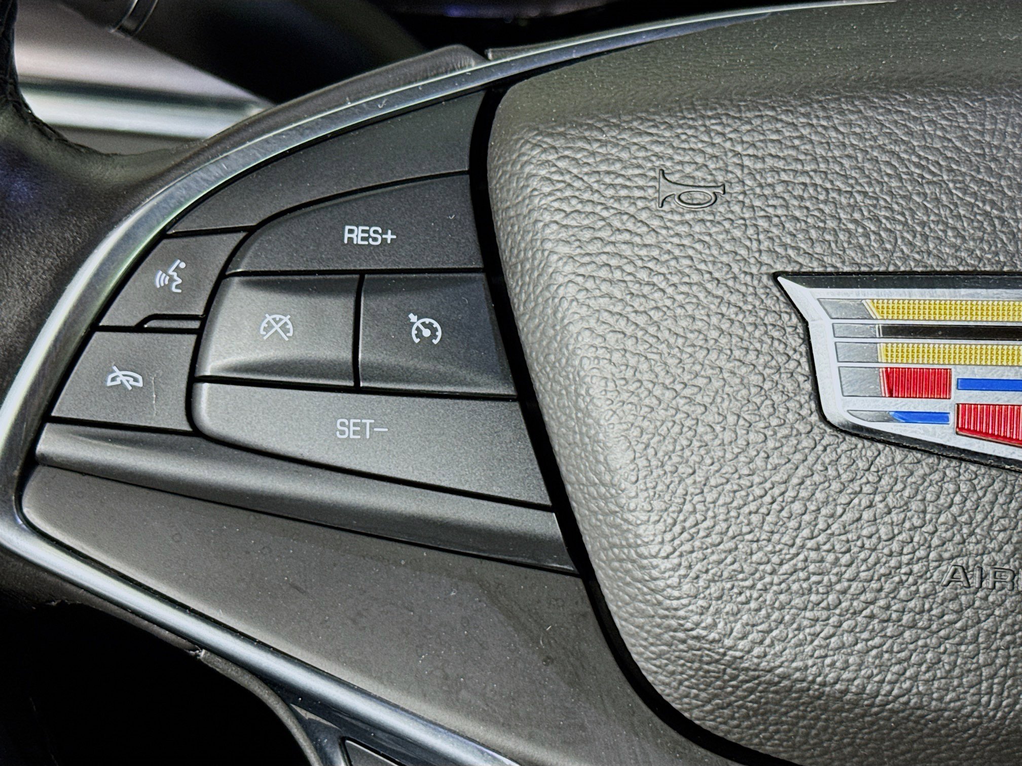 Used 2017 Cadillac XT5 Luxury image 13