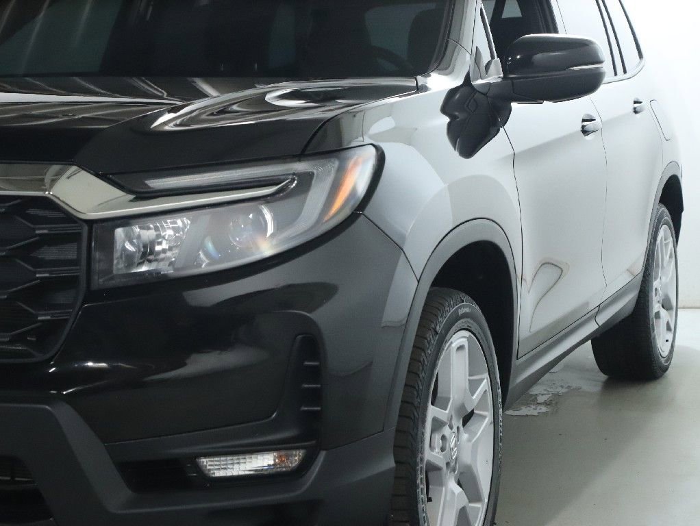 Used 2024 Honda Passport EX-L image 4