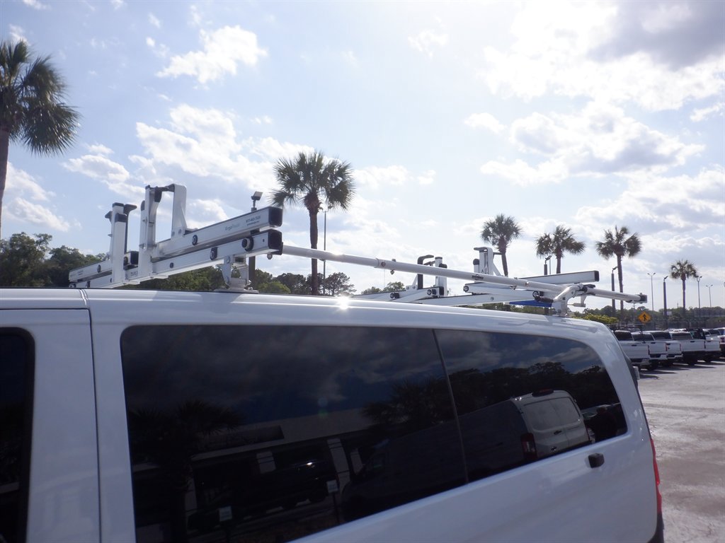 Used 2023 Mercedes-Benz Metris image 15