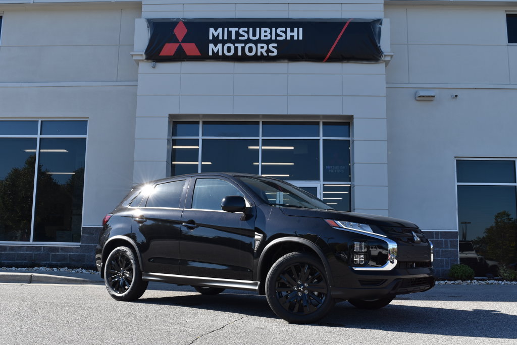 New 2027 Mitsubishi Outlander Sport LE