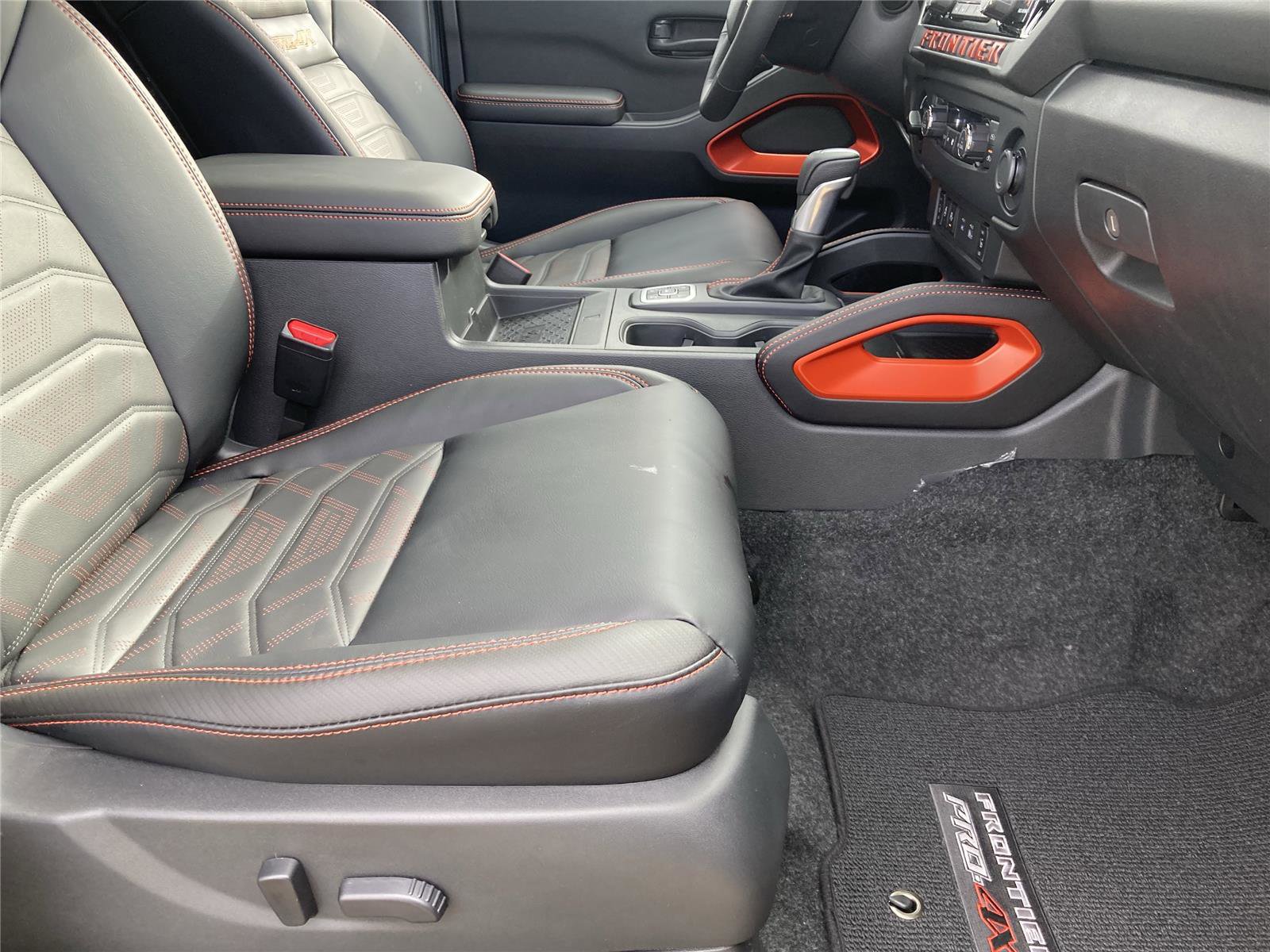 New 2026 Nissan Frontier PRO-4X w/ Pro Premium Package image 30