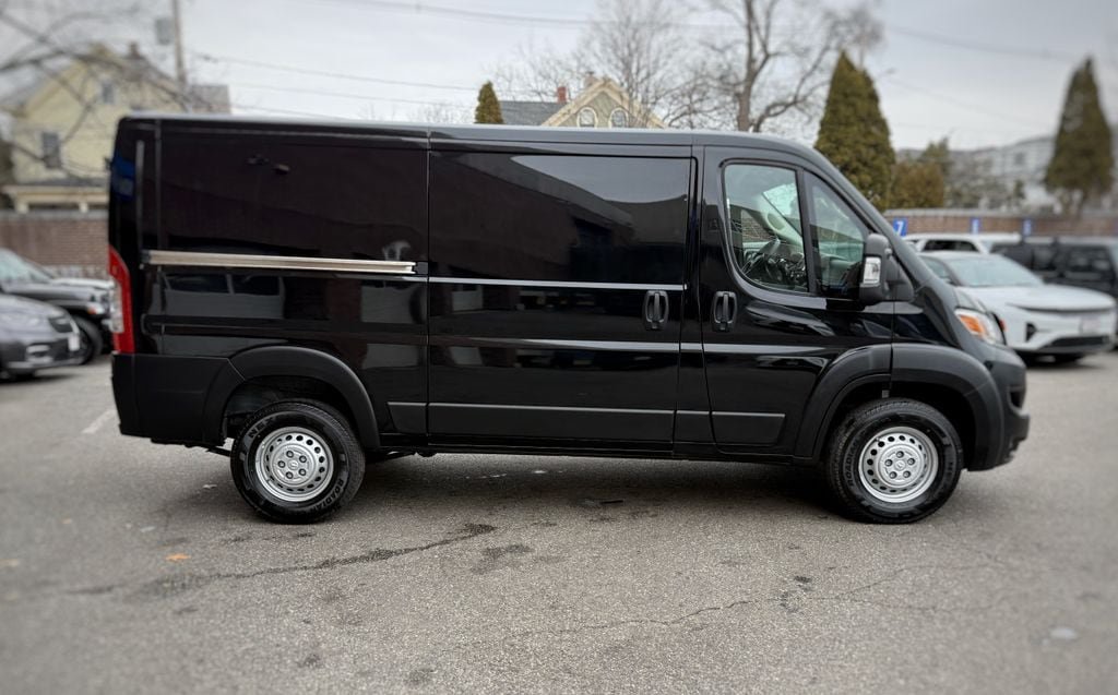 New 2026 RAM ProMaster 1500 w/ Convenience Group FWD image 4