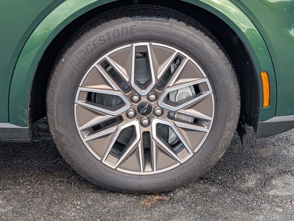 New 2025 Ford Mustang Mach-E Premium image 18