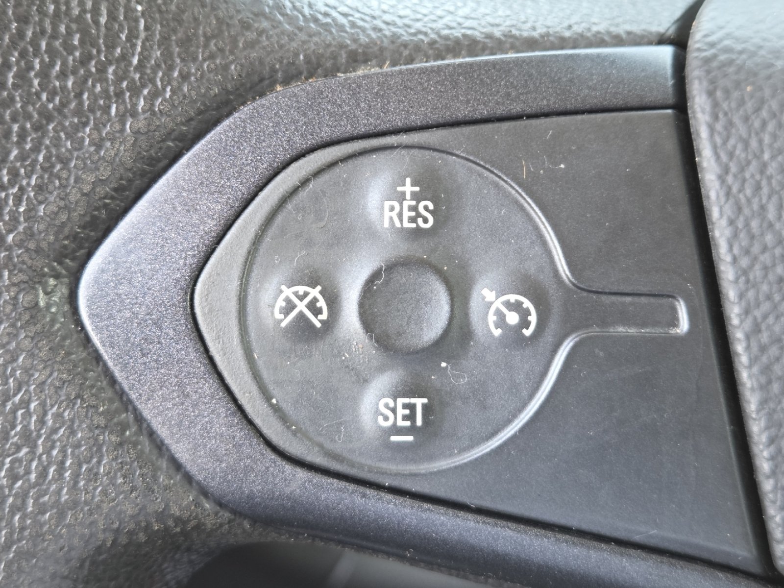 Used 2016 Chevrolet Silverado 1500 W/T AWD/4WD image 4