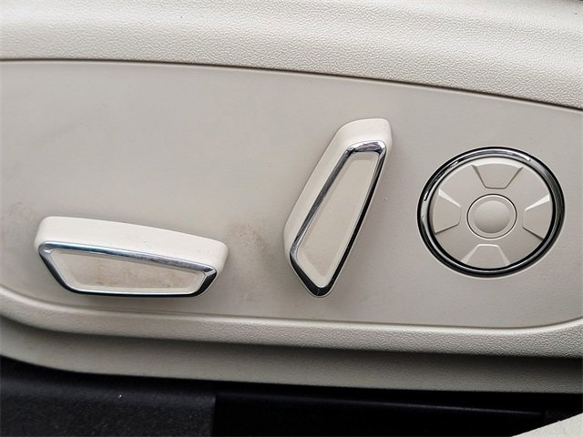 Used 2019 Lincoln MKZ Reserve w/ Luxury Package image 5