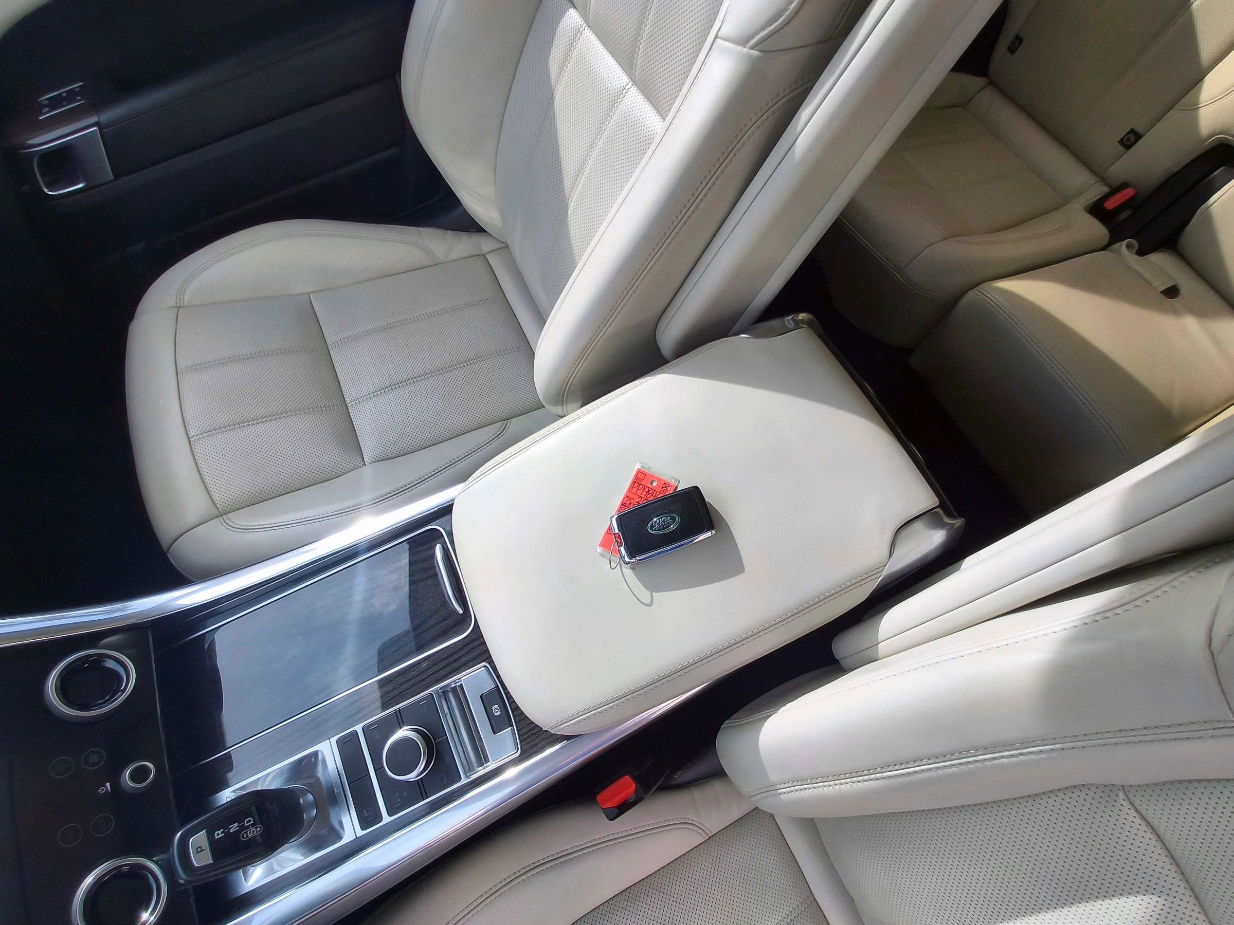 Used 2018 Land Rover Range Rover Sport Supercharged image 8