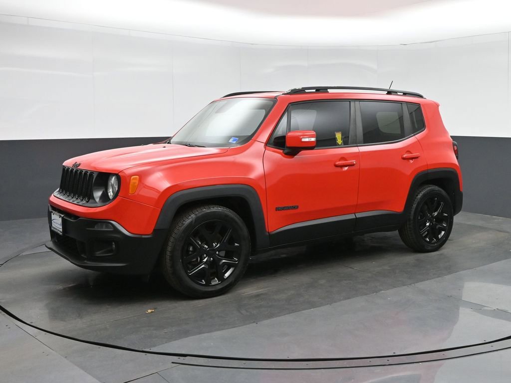 Used 2017 Jeep Renegade Altitude FWD image 3