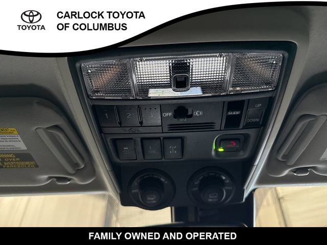 Used 2024 Toyota 4Runner TRD Off-Road Premium w/ Moonroof Package AWD/4WD image 28