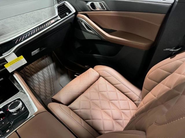 New 2026 BMW X6 M60i image 18