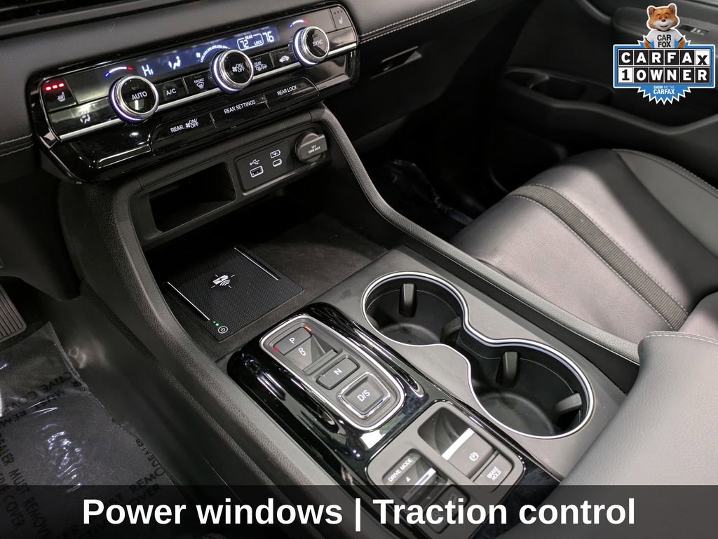 Certified 2025 Honda Pilot Touring image 17