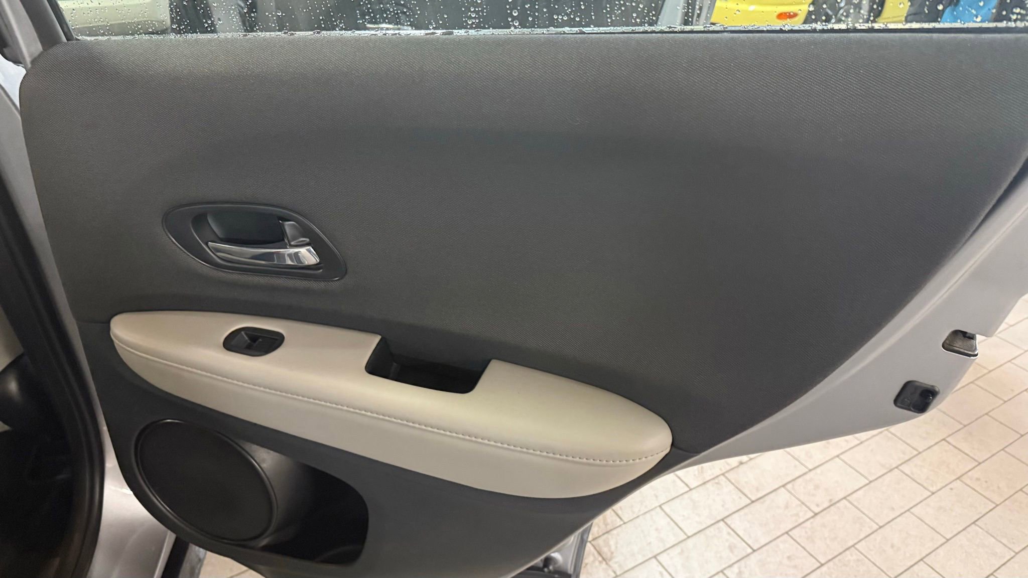 Used 2021 Honda HR-V LX image 14