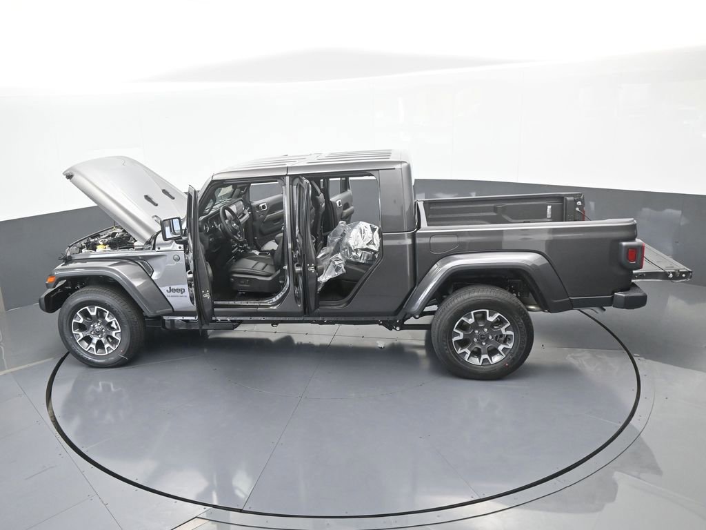 New 2026 Jeep Gladiator Sahara image 60
