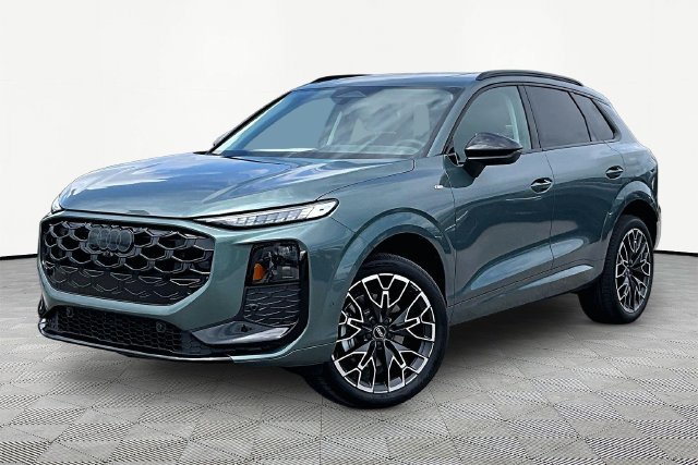 New 2026 Audi Q3 quattro 2.0T AWD/4WD image 1
