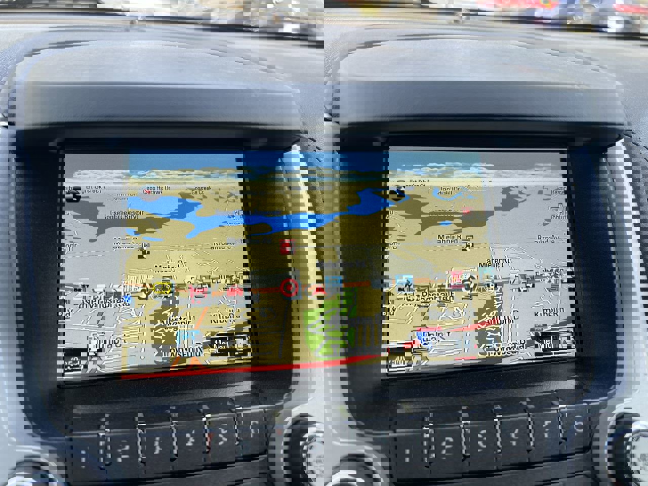 Used 2016 Chevrolet Equinox LTZ w/ Enhanced Convenience Package image 24