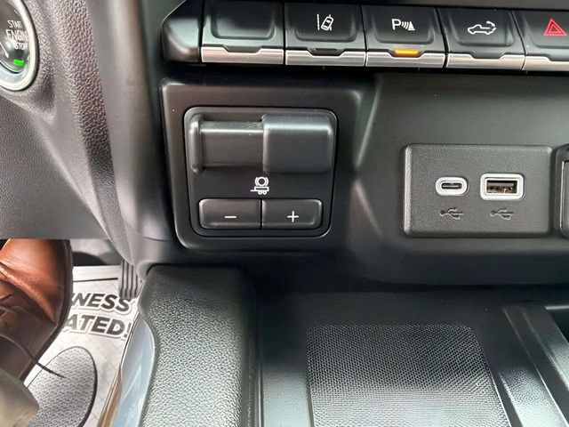 Used 2023 Chevrolet Silverado 2500 High Country AWD/4WD image 29