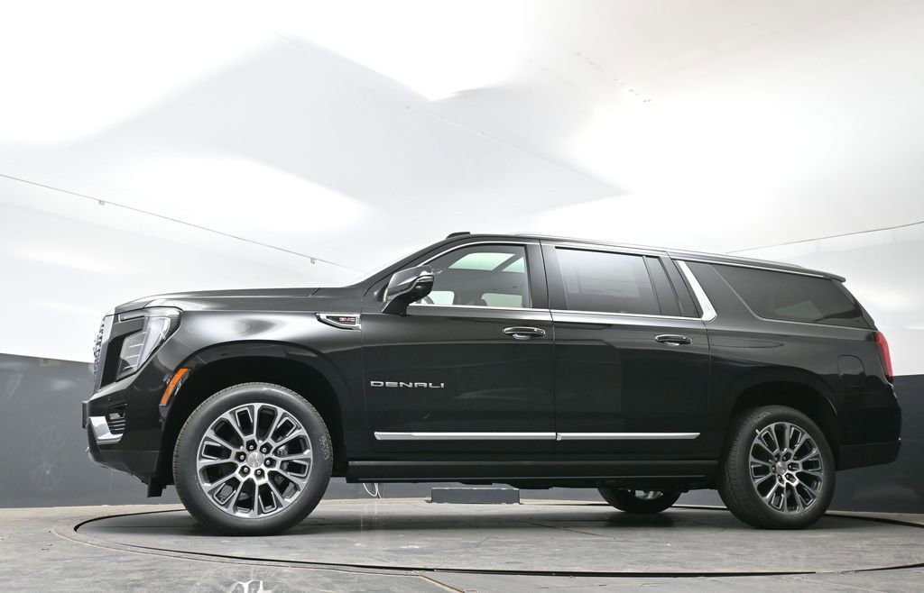 New 2026 GMC Yukon XL Denali w/ Sun & Power Step Package AWD/4WD image 52