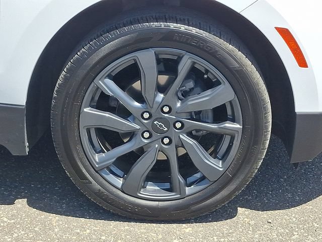 Used 2022 Chevrolet Equinox RS w/ RS Leather Package AWD/4WD image 28