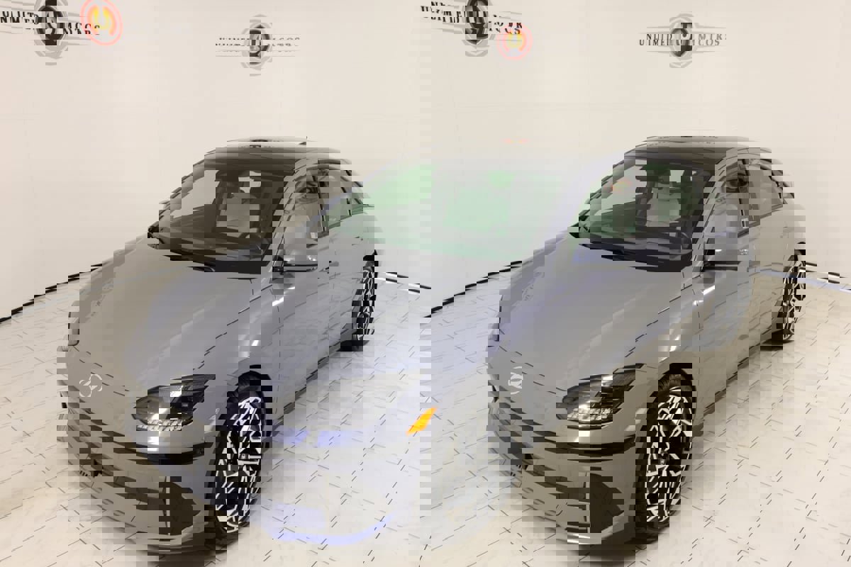 Used 2025 Hyundai Ioniq 6 Limited image 35