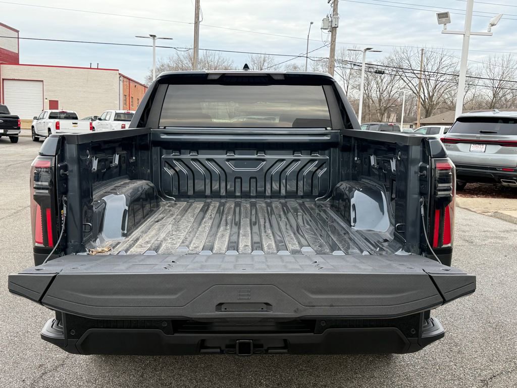 New 2026 GMC Sierra EV Elevation AWD/4WD image 4
