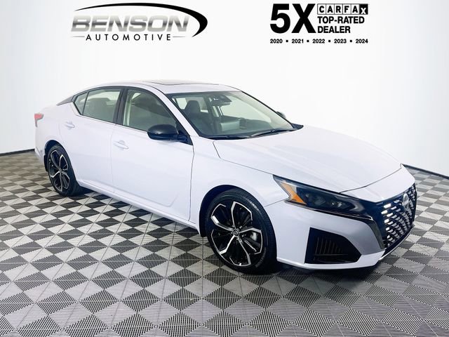 Used 2024 Nissan Altima 2.5 SR w/ SR Premium Package FWD video 1