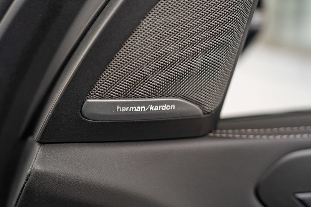 Used 2025 BMW X5 M60i AWD/4WD image 21