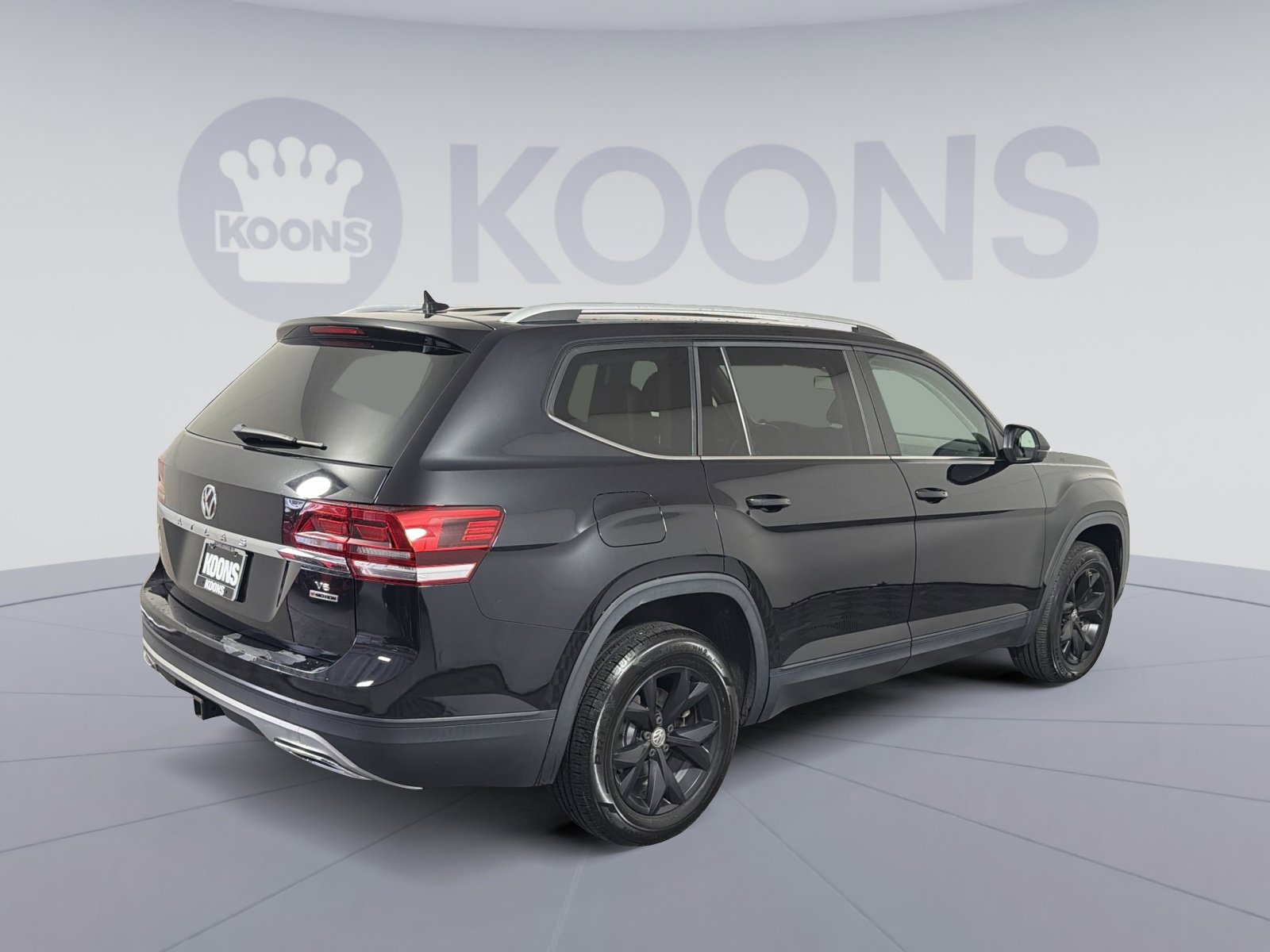 Used 2019 Volkswagen Atlas SE w/ Towing Package image 7