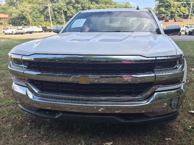 Used 2018 Chevrolet Silverado 1500 LT w/ Texas Edition AWD/4WD image 5