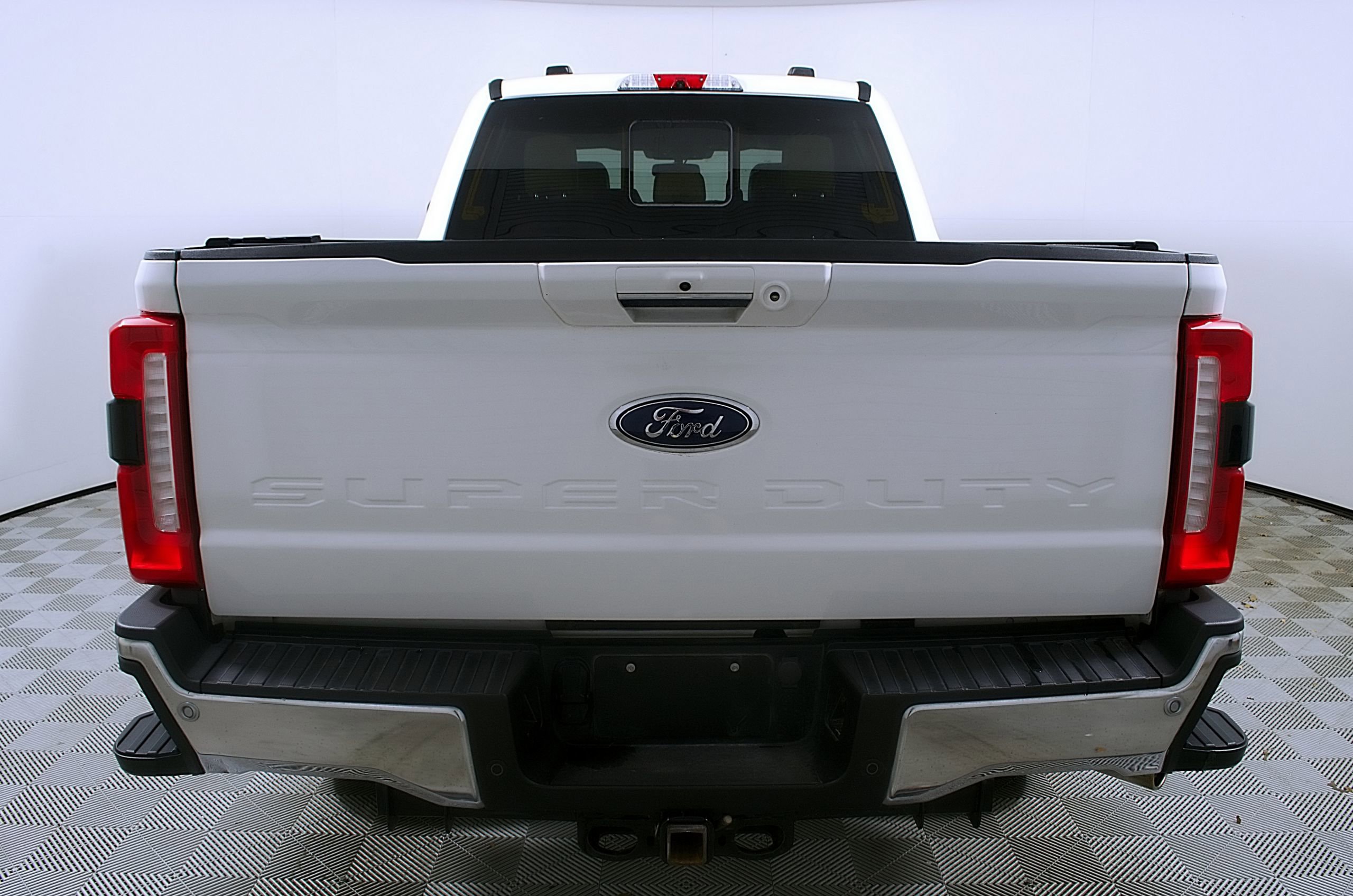 Used 2024 Ford F250 Lariat w/ Lariat Ultimate Package image 8