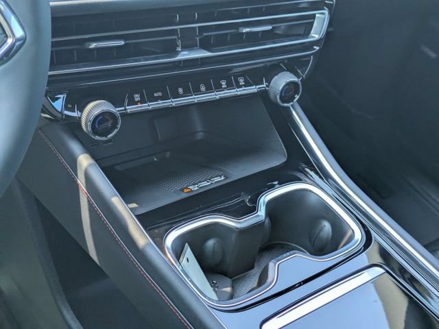 New 2026 Chevrolet Traverse Z71 w/ Enhanced Driving Package AWD/4WD image 22