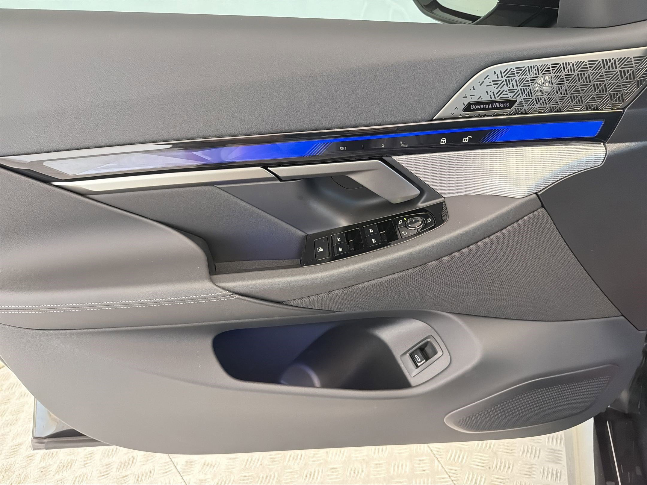 Used 2026 BMW M5 Touring image 13