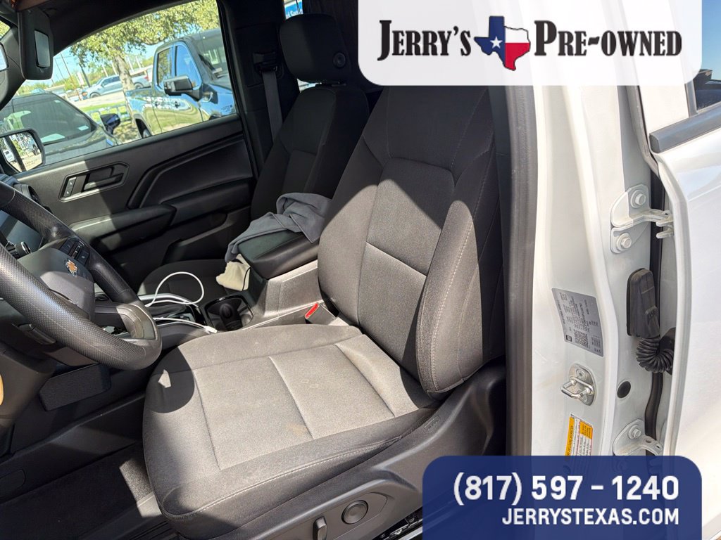 Used 2023 Chevrolet Colorado W/T w/ Advanced Trailering Package AWD/4WD image 9