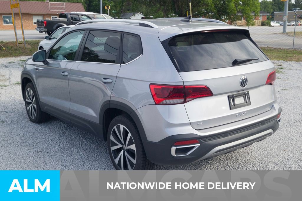 Used 2024 Volkswagen Taos SE FWD image 4