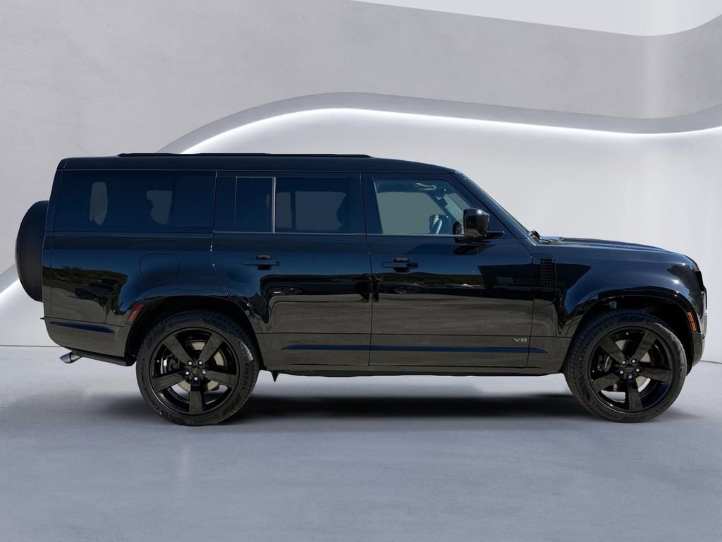 New 2026 Land Rover Defender 130 V8 image 3