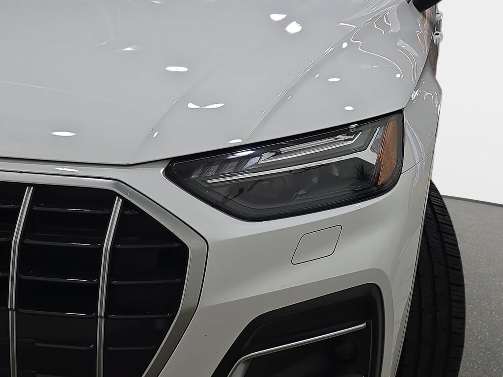 Used 2023 Audi Q5 Prestige w/ Prestige Package AWD/4WD image 35