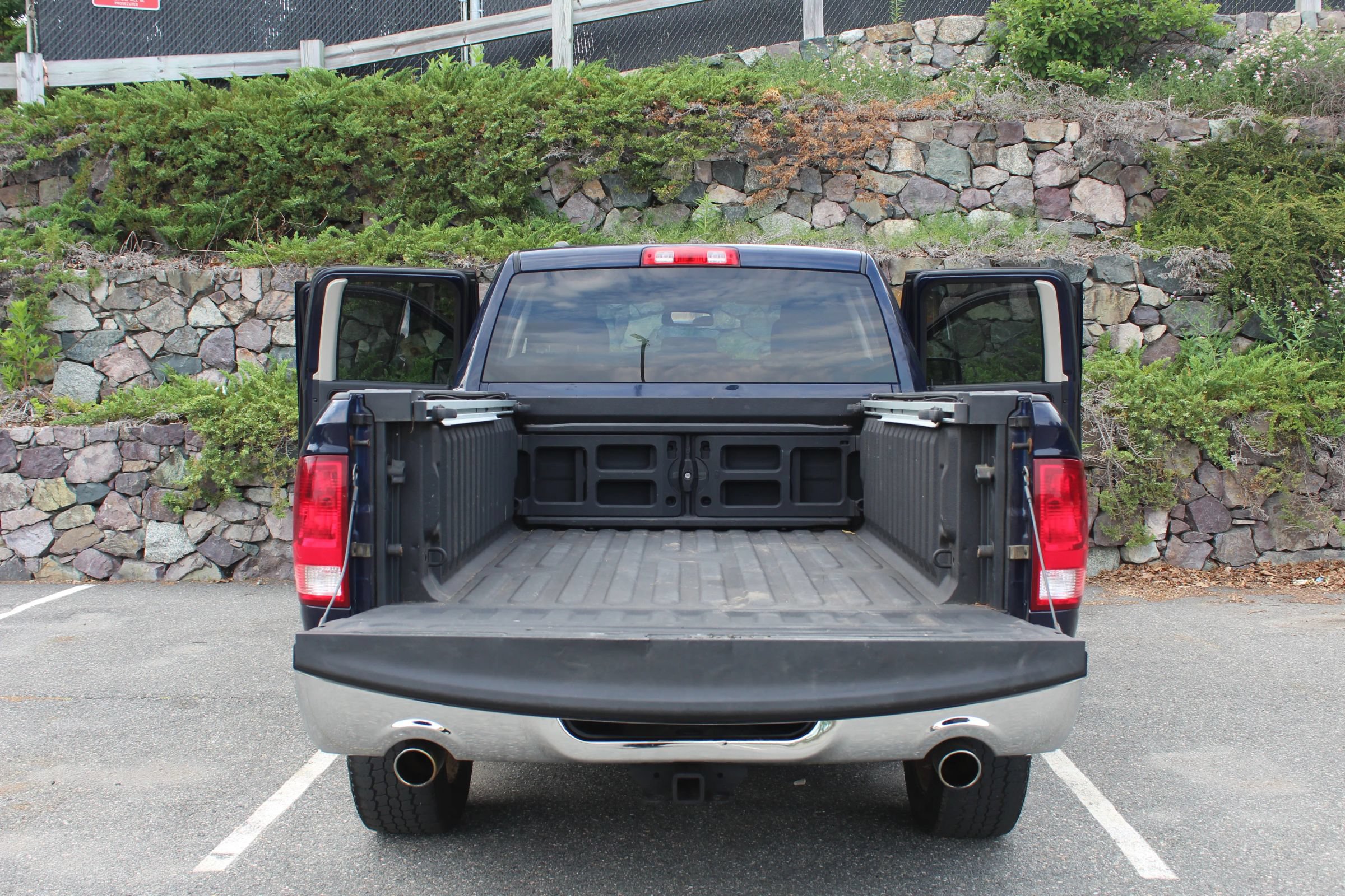 Used 2015 RAM 1500 Express AWD/4WD image 10