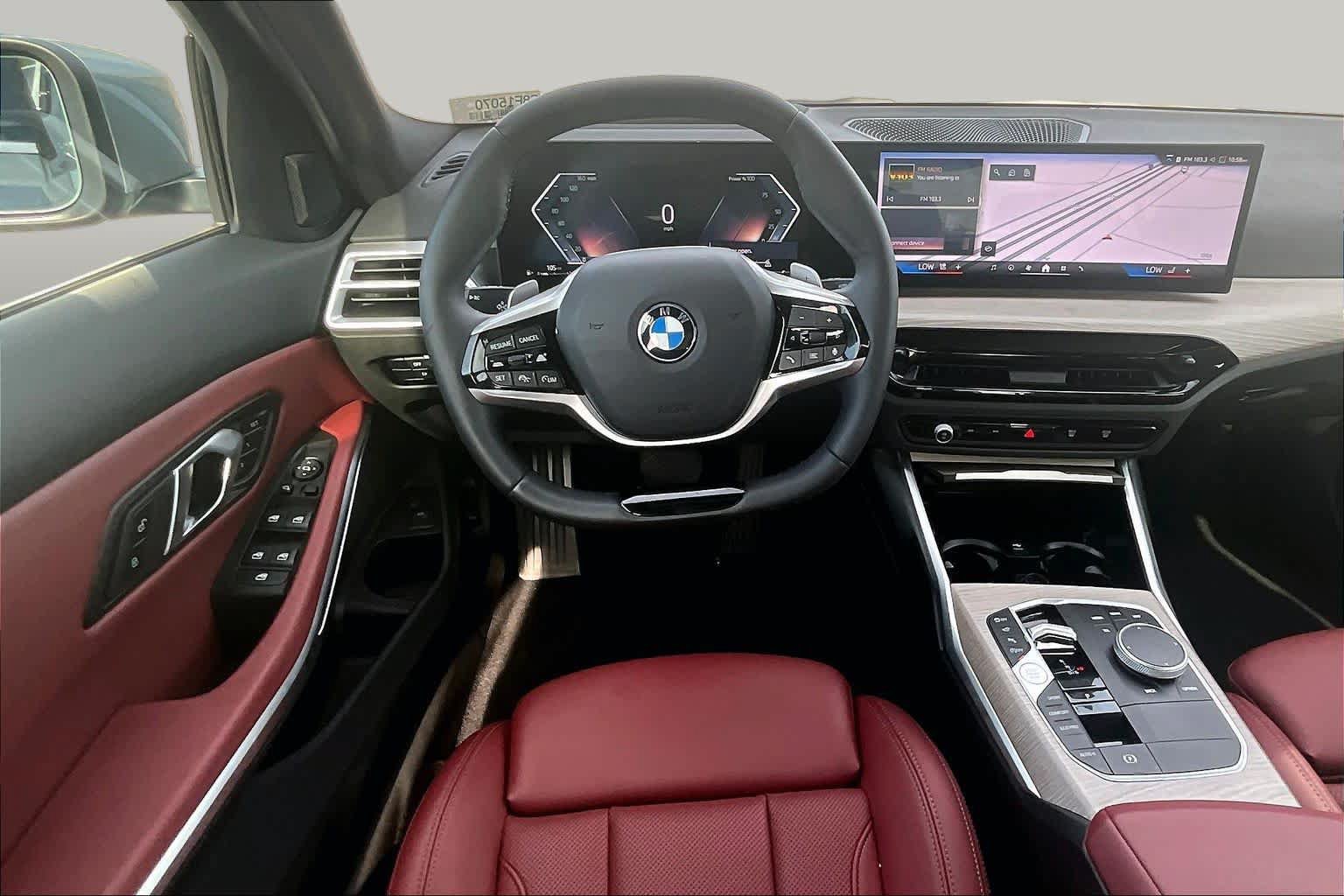 Used 2025 BMW 330i Sedan RWD image 5