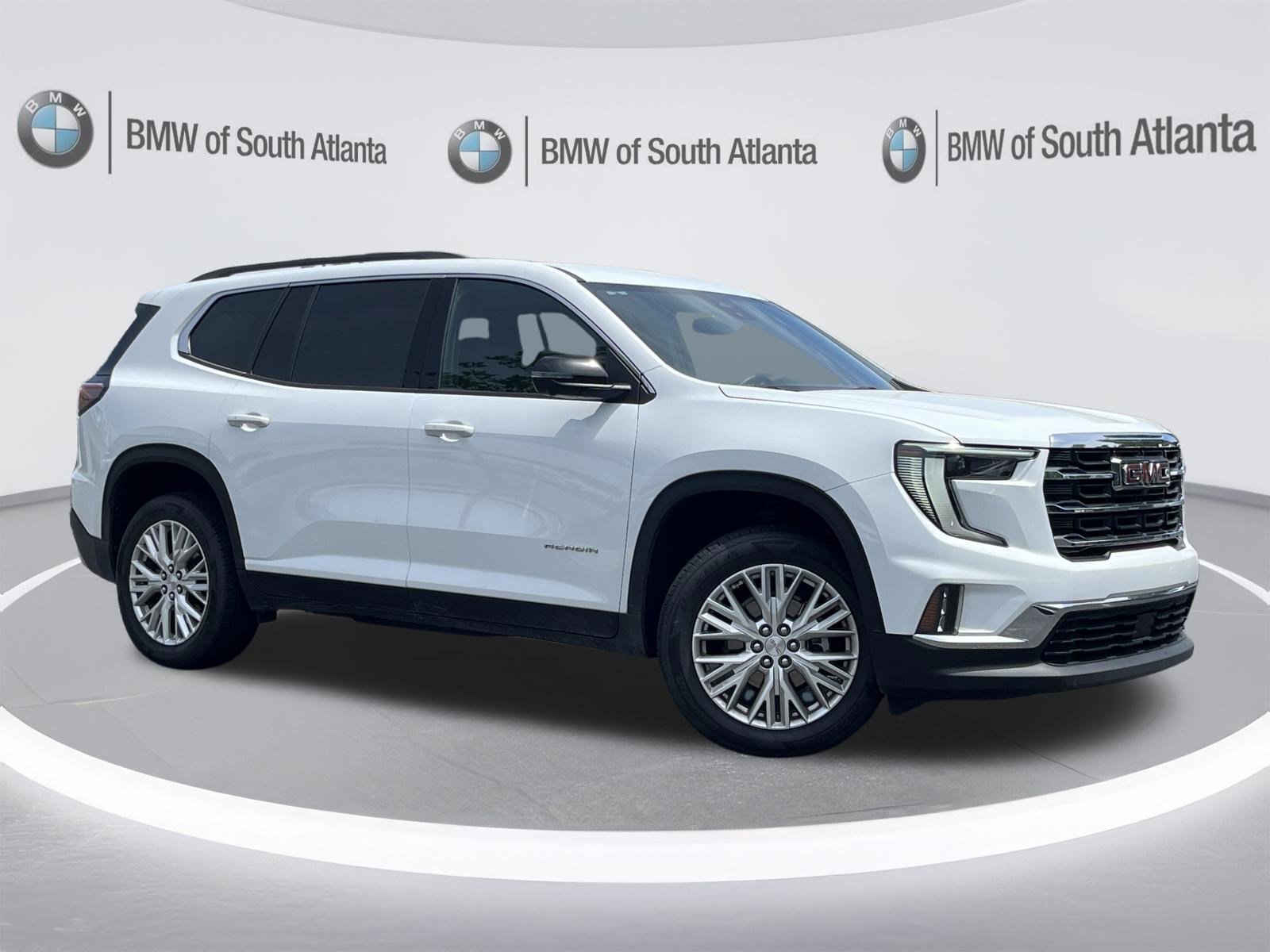Used 2024 GMC Acadia Elevation AWD/4WD image 2
