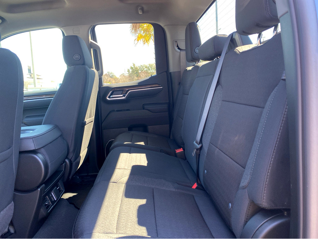 New 2025 Chevrolet Silverado 1500 LT image 24