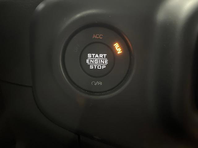 Used 2023 Jeep Gladiator Rubicon w/ Cold Weather Group image 22