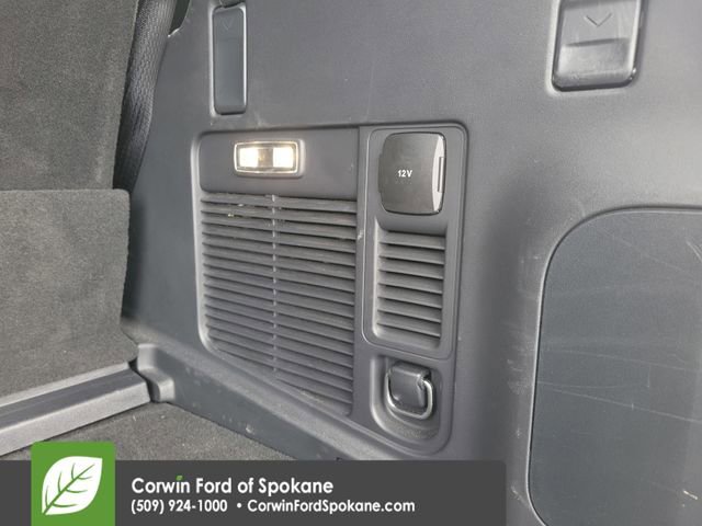 Certified 2025 Ford Expedition Active AWD/4WD image 23