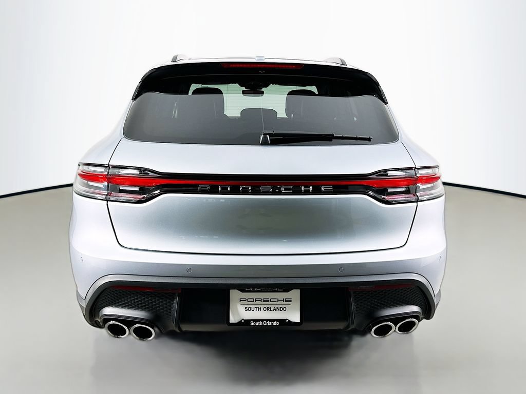 Certified 2026 Porsche Macan AWD/4WD image 10